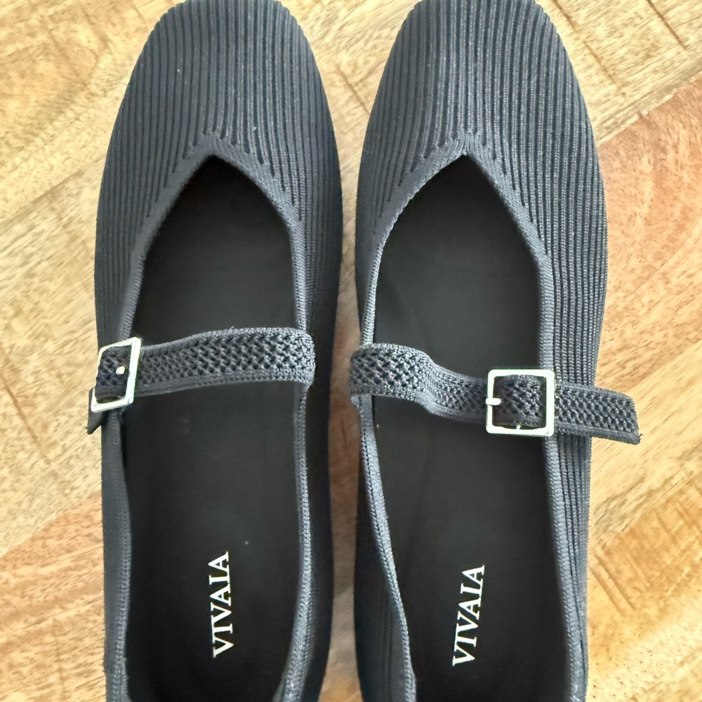 VIVAIA Black Knit Mary Jane Flats with Adjustable Buckle 40.5